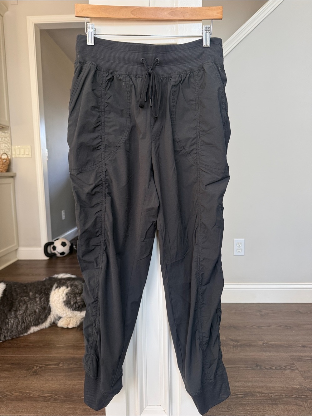 CALIA by Carrie Underwood Black Effortless Nyluxe Drawstring Jogger Pant M - Picture 3 of 7